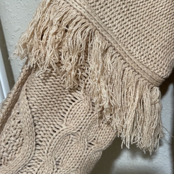 &Merci fringe sweater - Picture 2 of 4